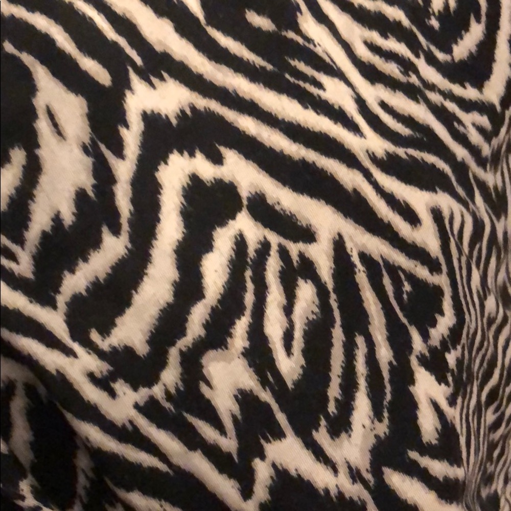 H&M Tank - Picture 2 of 4